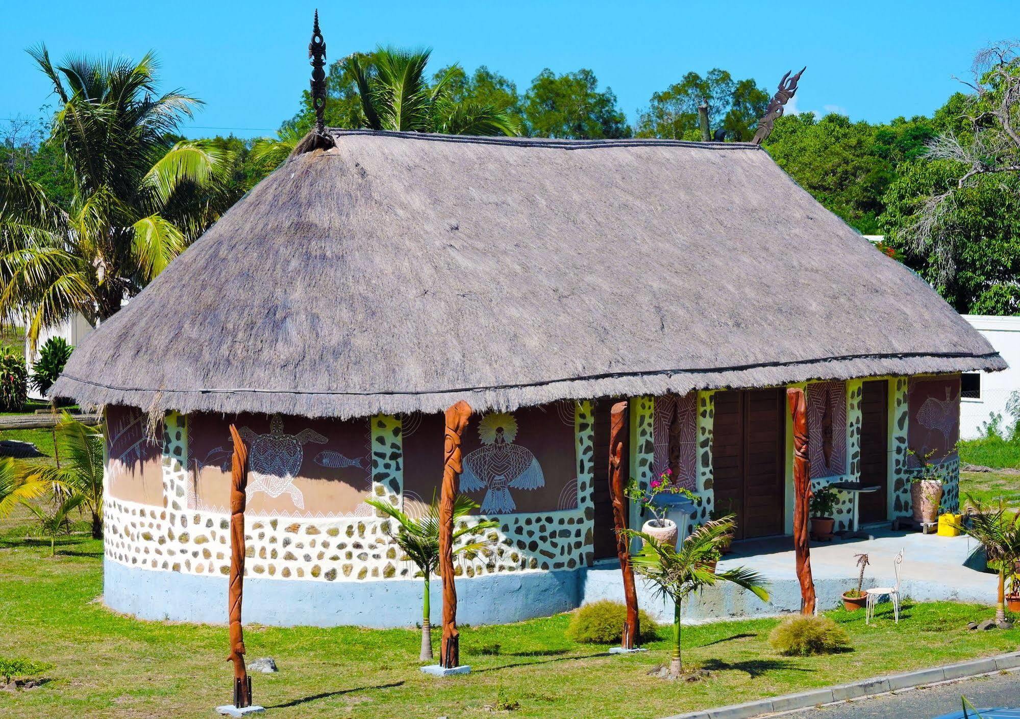Hotel Koniambo Koné Exterior foto